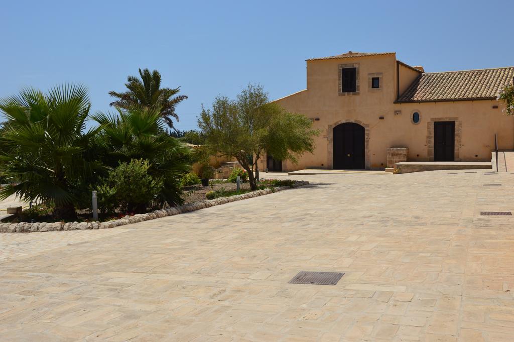 Le Sorelle Del Vino Marzamemi Dış mekan fotoğraf
